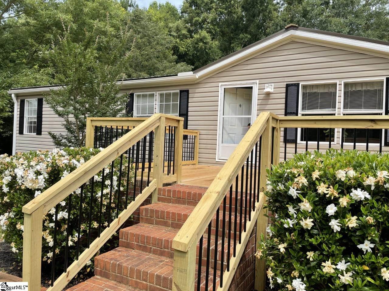 3122 County Line Road Cross Hill, SC 29332 - Photo 1 of 36 Gallery Image 1