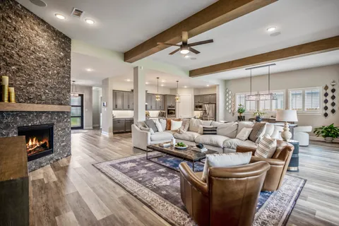 $850,000 | 10615 Parkwood Court, Missouri City, TX 77459