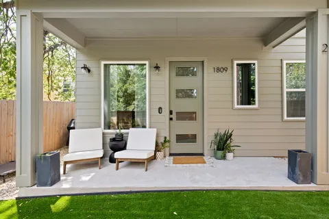 $539,900 | 1809 Maple Avenue, Unit 2, Austin, TX 78702