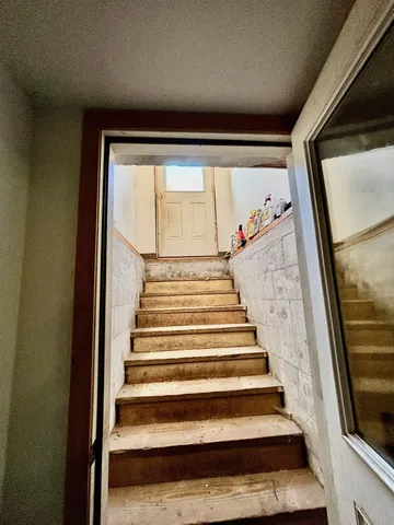 $1,200,000 | 70 Carol Lane, Oak Bluffs, MA 02557