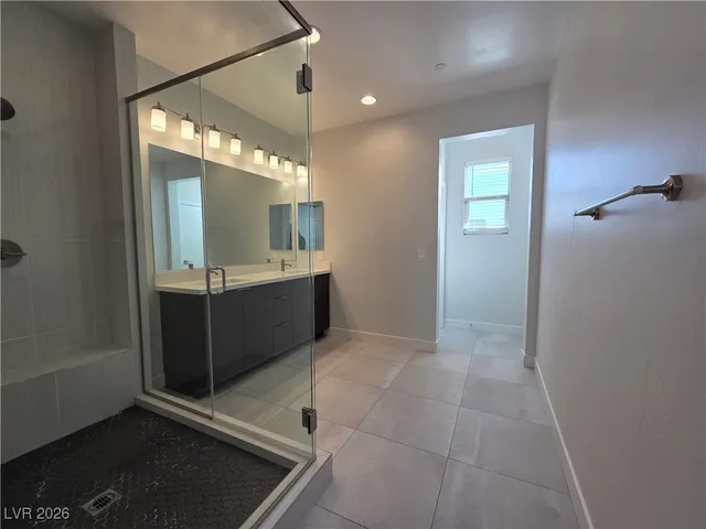 $2,700 | 9280 Encounter Avenue, Las Vegas, NV 89143