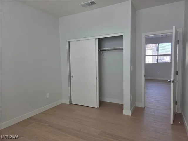 $2,700 | 9280 Encounter Avenue, Las Vegas, NV 89143