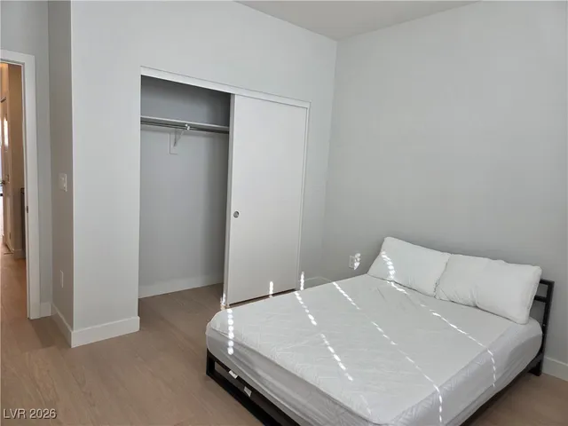 $2,700 | 9280 Encounter Avenue, Las Vegas, NV 89143