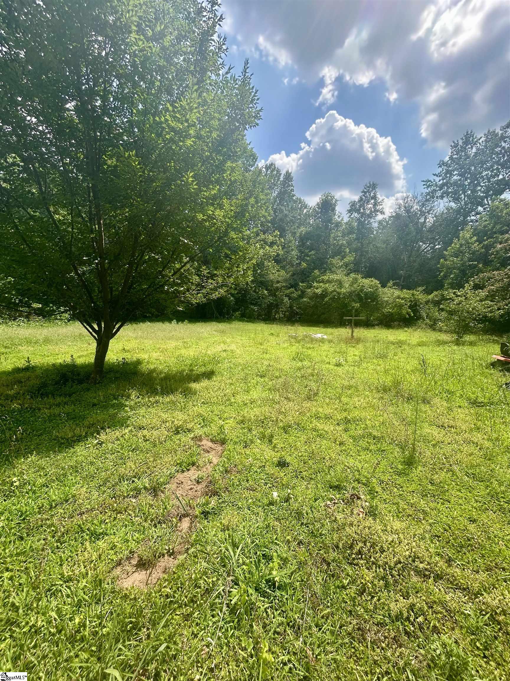 103 Robin Hood Road Taylors, SC 29687 - Photo 10 of 15