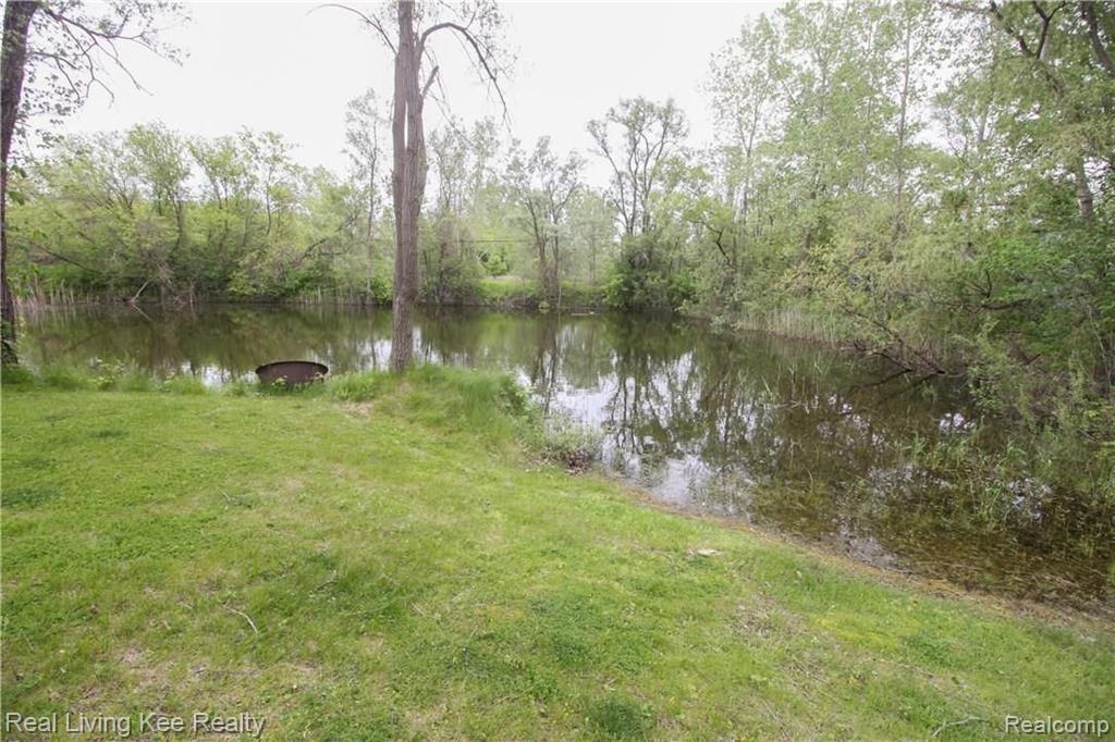 1535 East Hamlin Road Rochester Hills, MI 48307 - Photo 25 of 27