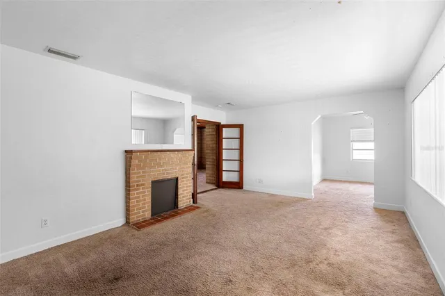 $2,100 | 510 Old Daytona Road, Deland, FL 32724