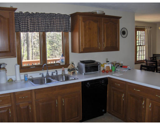 10 Bernard Road Rutland, MA 01543 - Photo 7 of 14