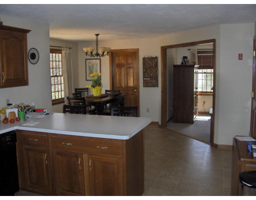 10 Bernard Road Rutland, MA 01543 - Photo 8 of 14