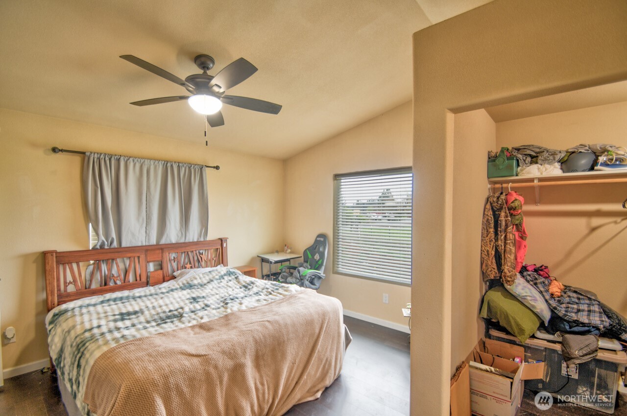 269 Brim Road Onalaska, WA 98570 - Photo 17 of 26