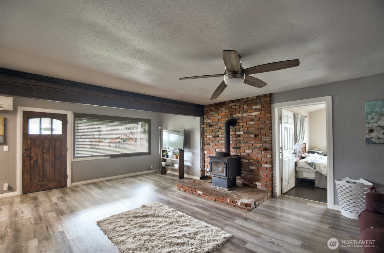 269 Brim Road Onalaska, WA 98570 - Photo 5 of 26