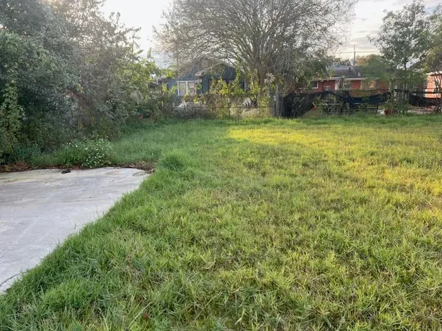 $59,900 | 725 Carricox Street, Gretna, LA 70053