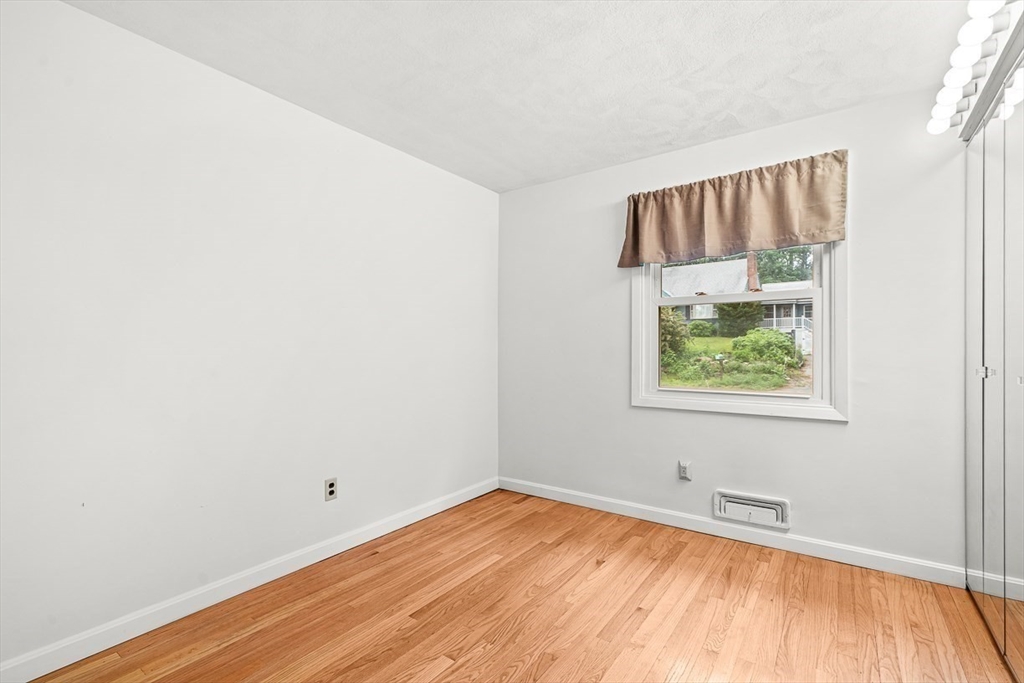155 Turnpike Road Chelmsford, MA 01824 - Photo 19 of 35