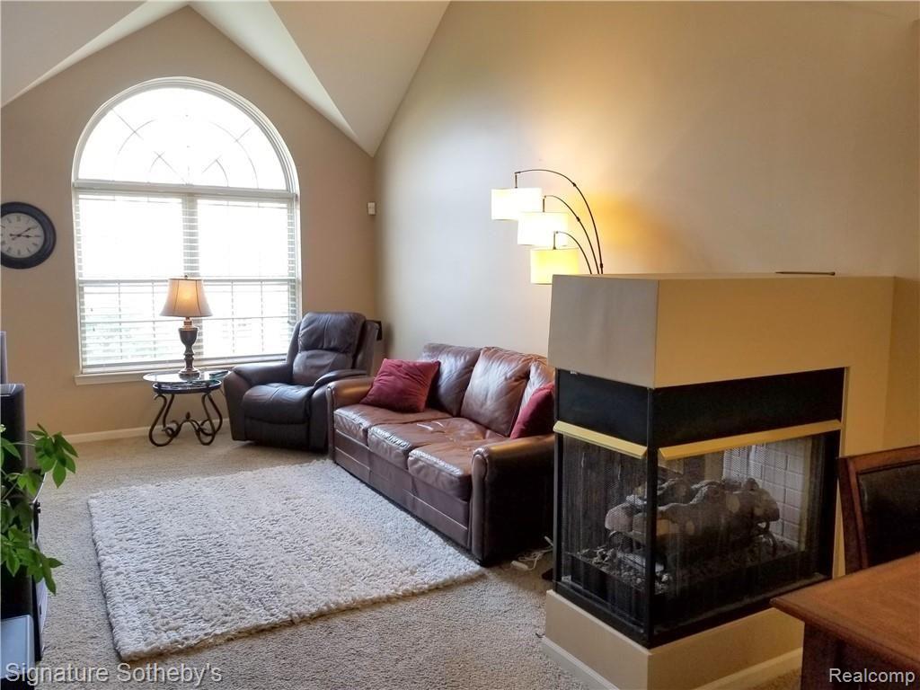 1464 Raliegh Place, Unit 110 Troy, MI 48084 - Photo 15 of 17
