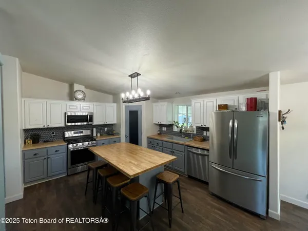 $619,000 | 350 Worton Lane, Auburn, WY 83111