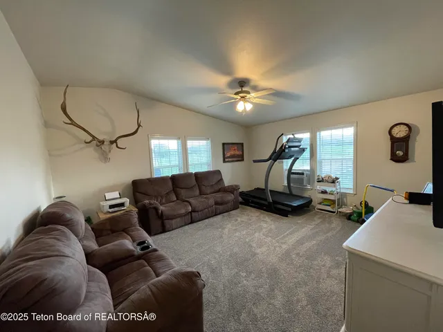 $619,000 | 350 Worton Lane, Auburn, WY 83111