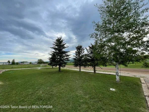 $619,000 | 350 Worton Lane, Auburn, WY 83111