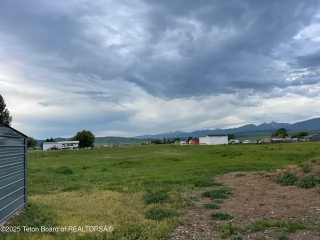 $619,000 | 350 Worton Lane, Auburn, WY 83111