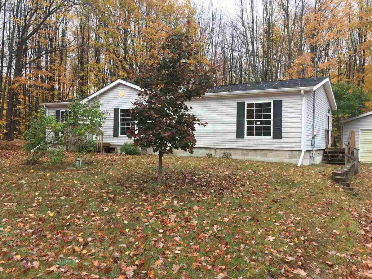 521 Thomas Road South Boardman, MI 49680 - Photo 1 of 31 1840817.JPG