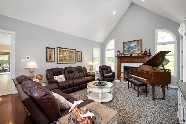 $525,000 | 281 Creekside Court, Hartford City, IN 47348