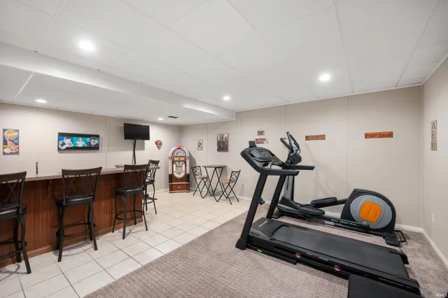 $525,000 | 281 Creekside Court, Hartford City, IN 47348