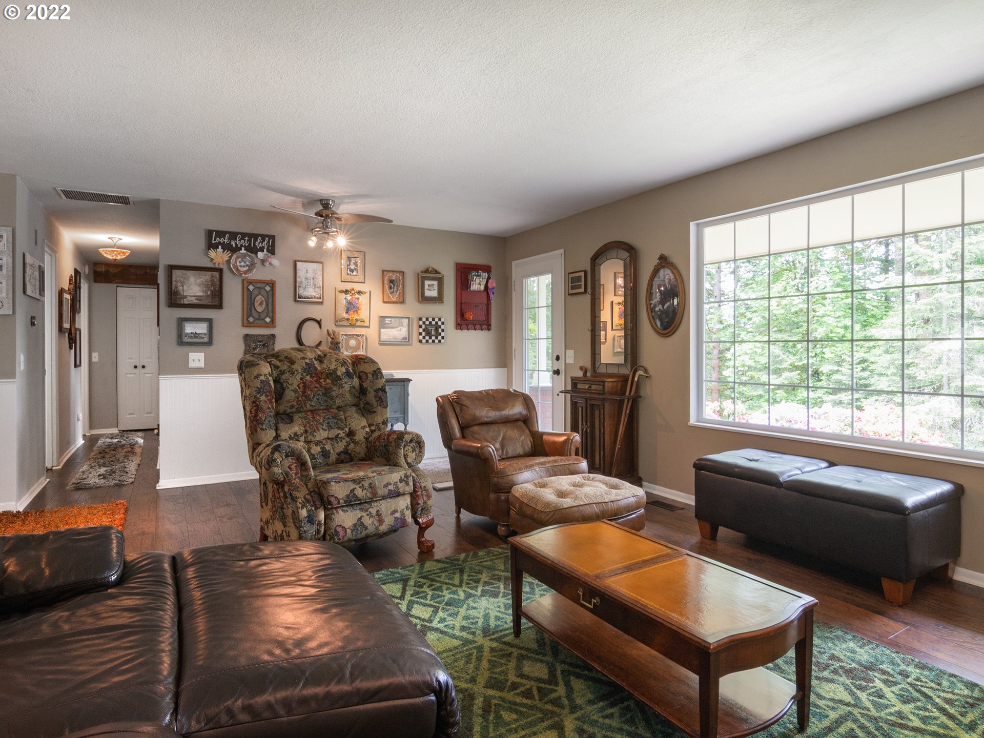 37195 Tree Farm Road Springfield, OR 97478 - Photo 10 of 32 Entrance/Foyer