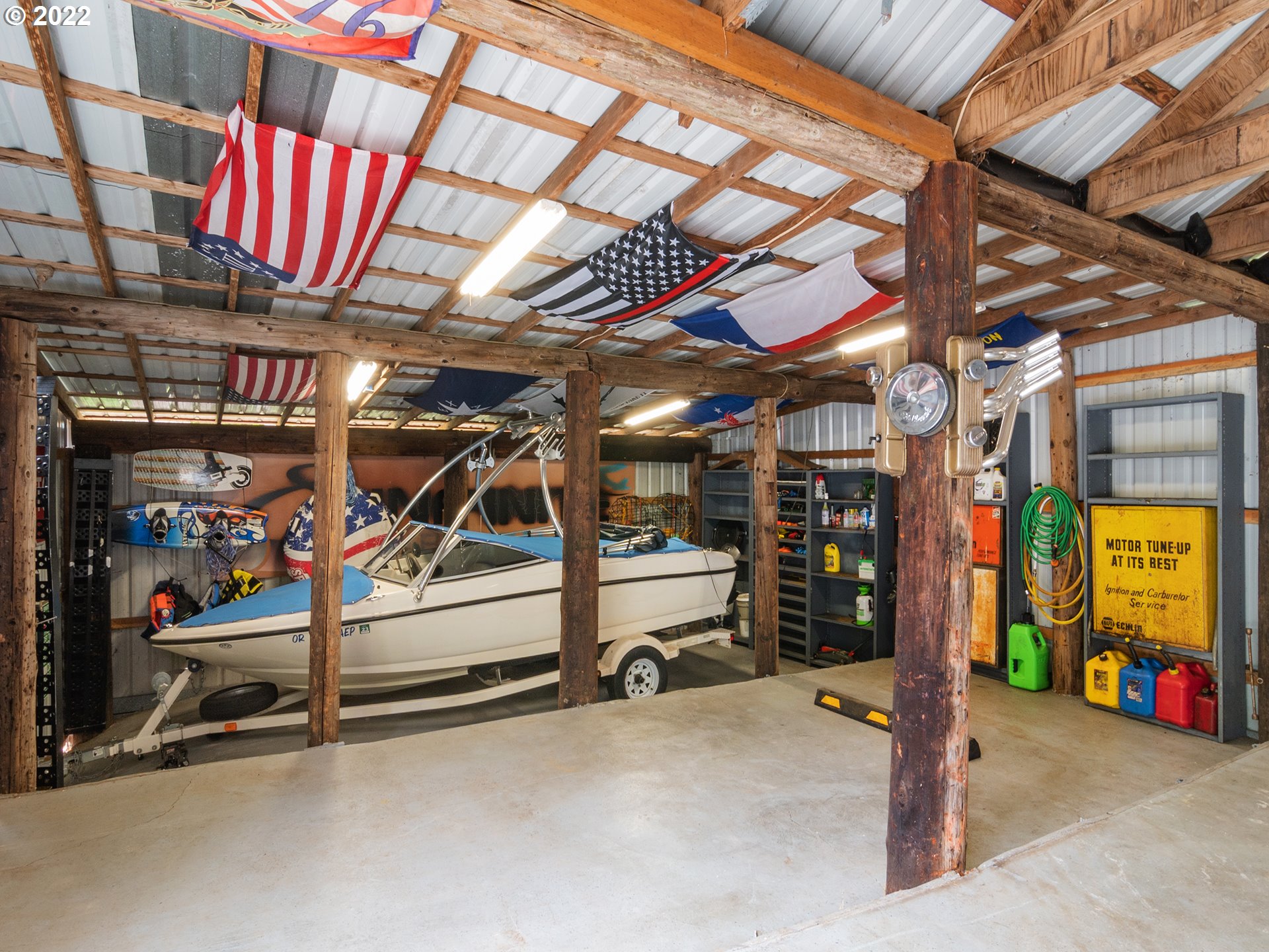37195 Tree Farm Road Springfield, OR 97478 - Photo 27 of 32 Boat House