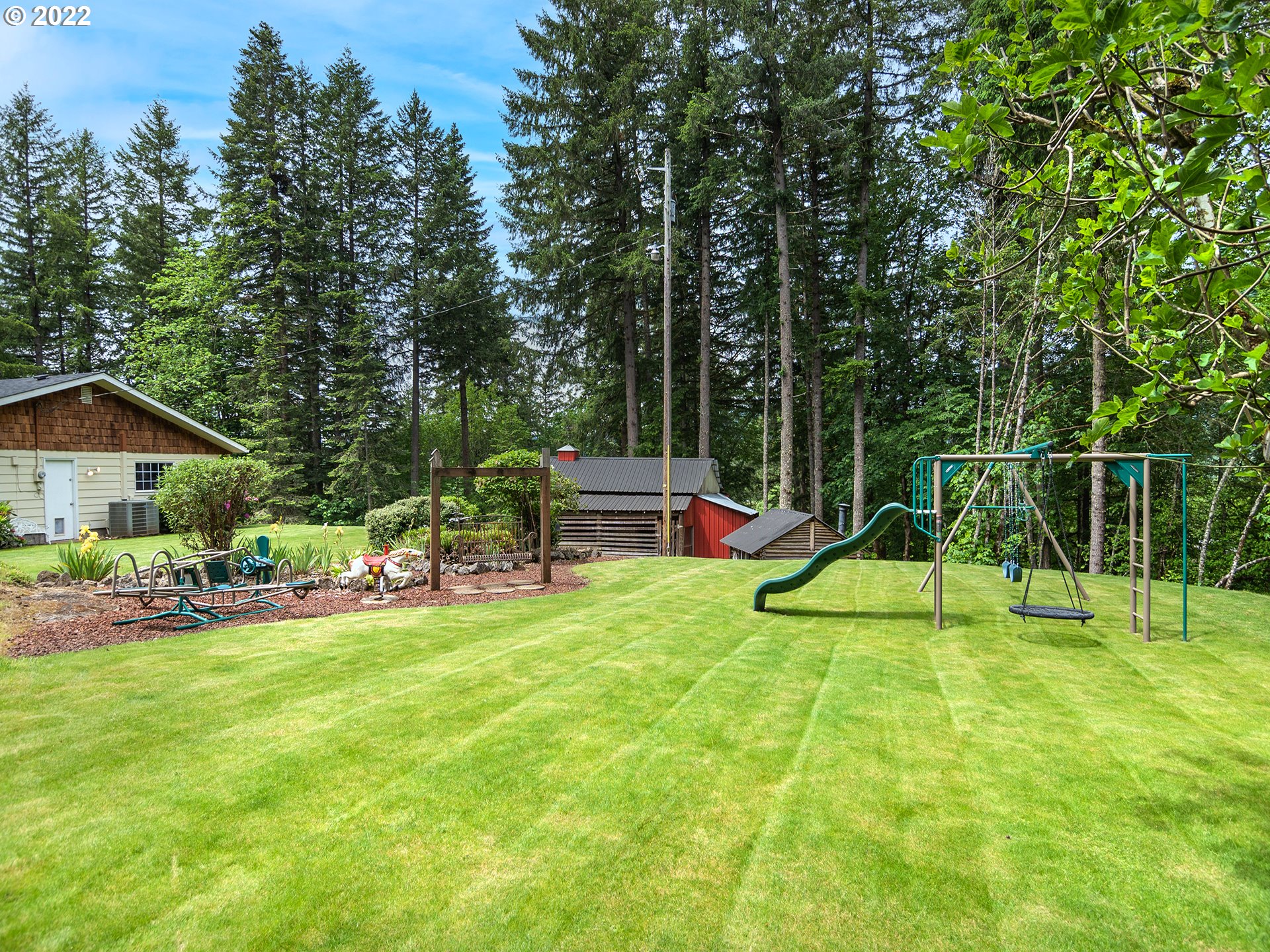 37195 Tree Farm Road Springfield, OR 97478 - Photo 3 of 32 Yard