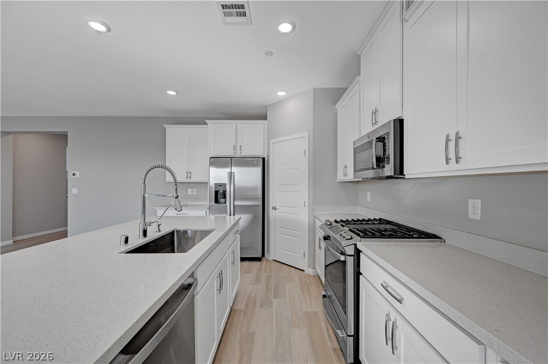 19 Strada Barbera Henderson, NV 89011 - Photo 14 of 53
