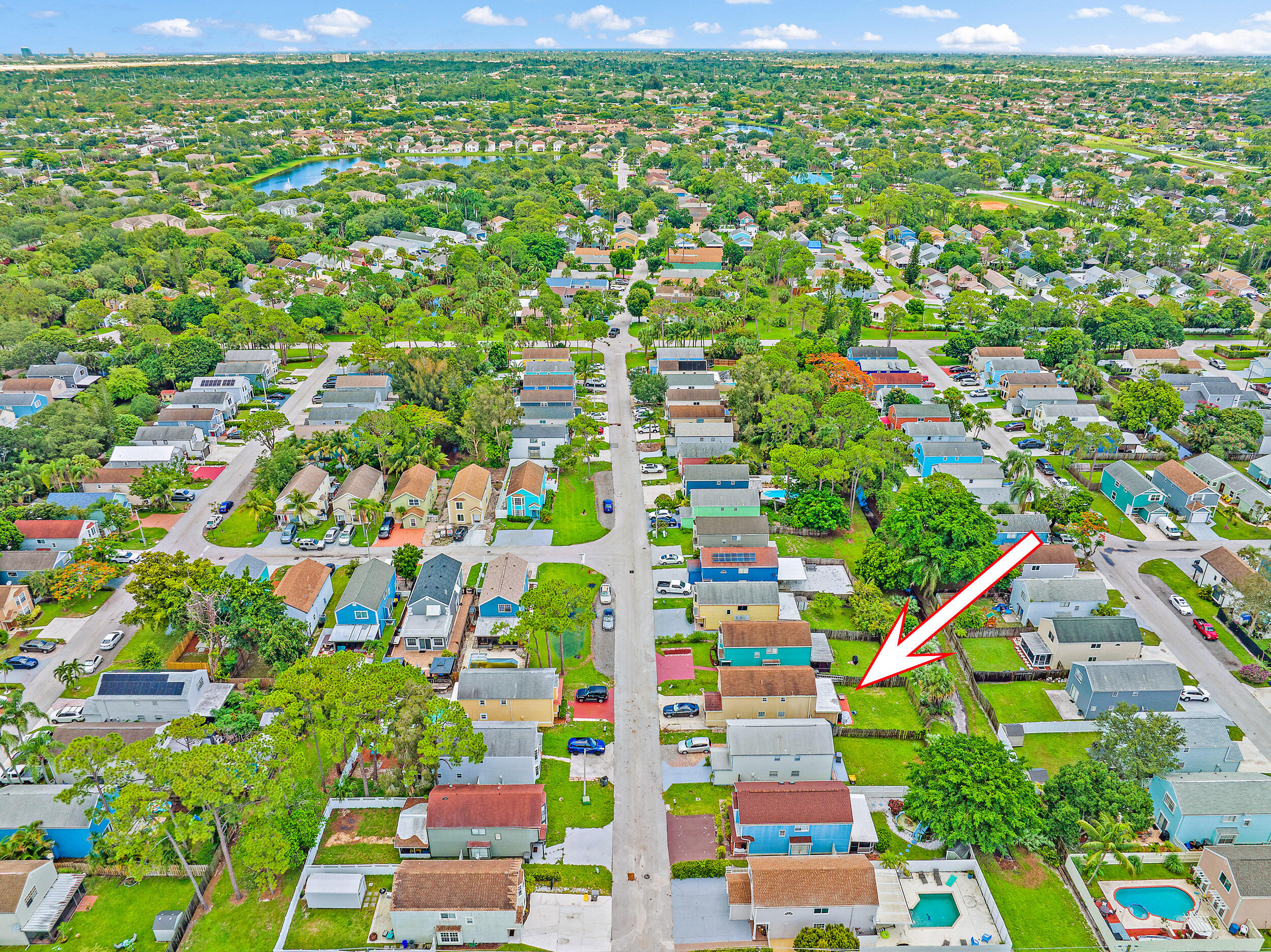 5872 Rambler Rose Way West Palm Beach, FL 33415 - Photo 25 of 30 a city view