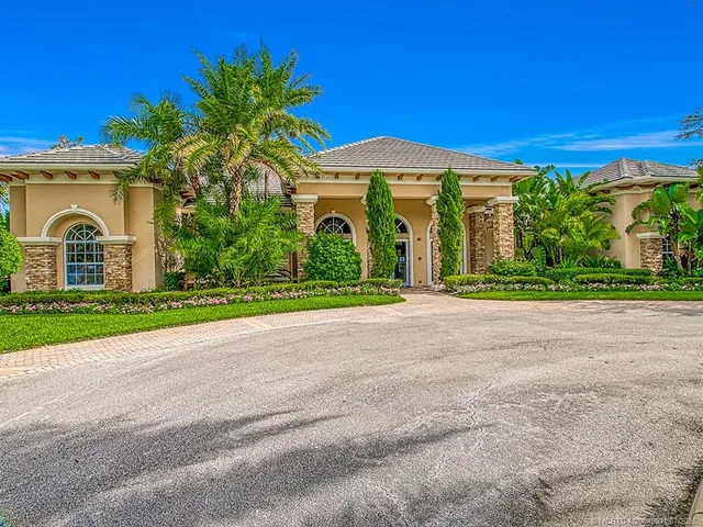 $1,425,000 | 5276 Southwest Star Apple Street, Palm City, FL 34990