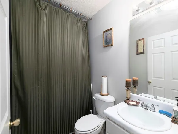 $210,000 | 253 Gallant Chase Southeast, Unit 17, Mableton, GA 30126