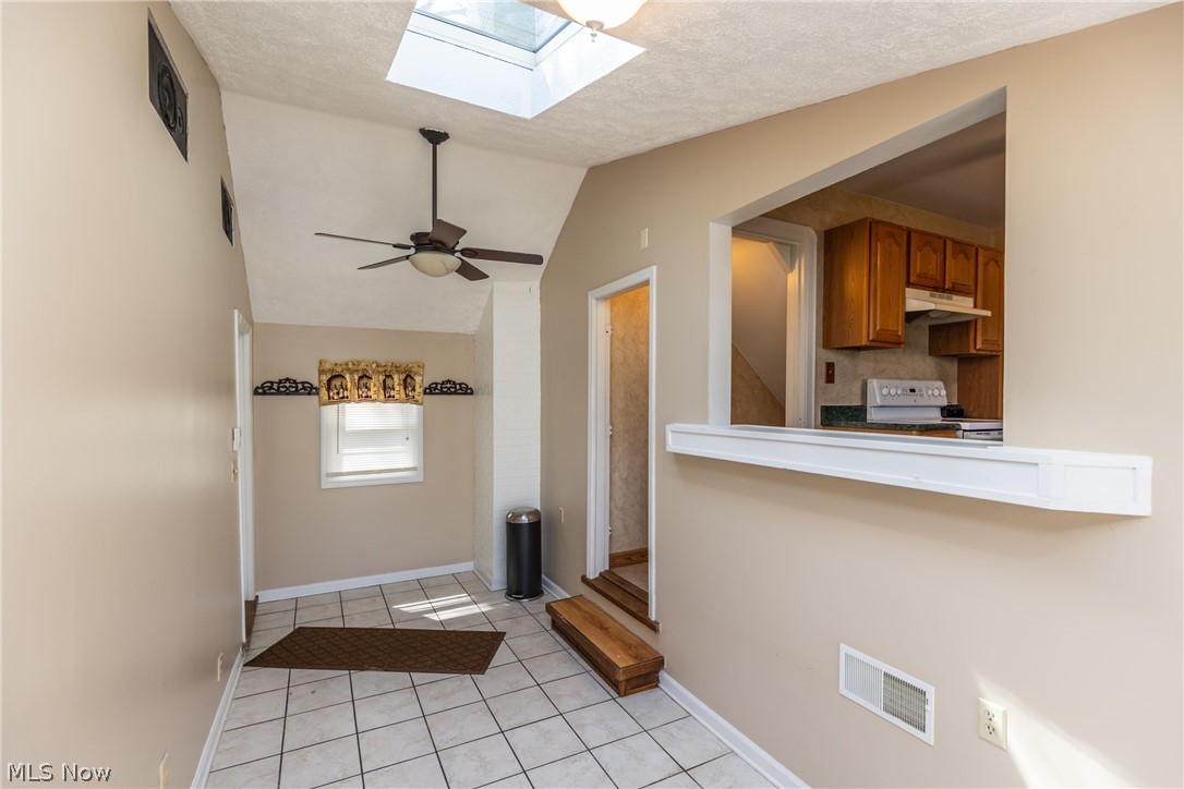 3533 Kent Road Stow, OH 44224 - Photo 10 of 32