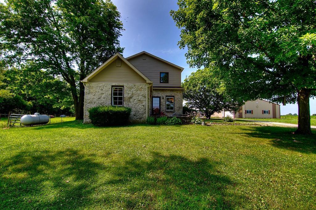 10317 Hodge Road Clayton, IN 46118 - Photo 2 of 21 Gallery Image 2