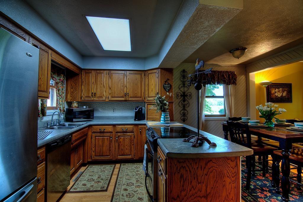 10317 Hodge Road Clayton, IN 46118 - Photo 8 of 21 Gallery Image 8