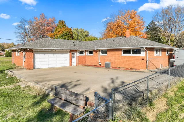 $235,000 | 56 Casco Drive, Avon, IN 46123