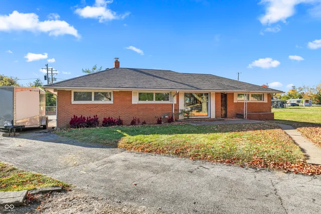 $235,000 | 56 Casco Drive, Avon, IN 46123