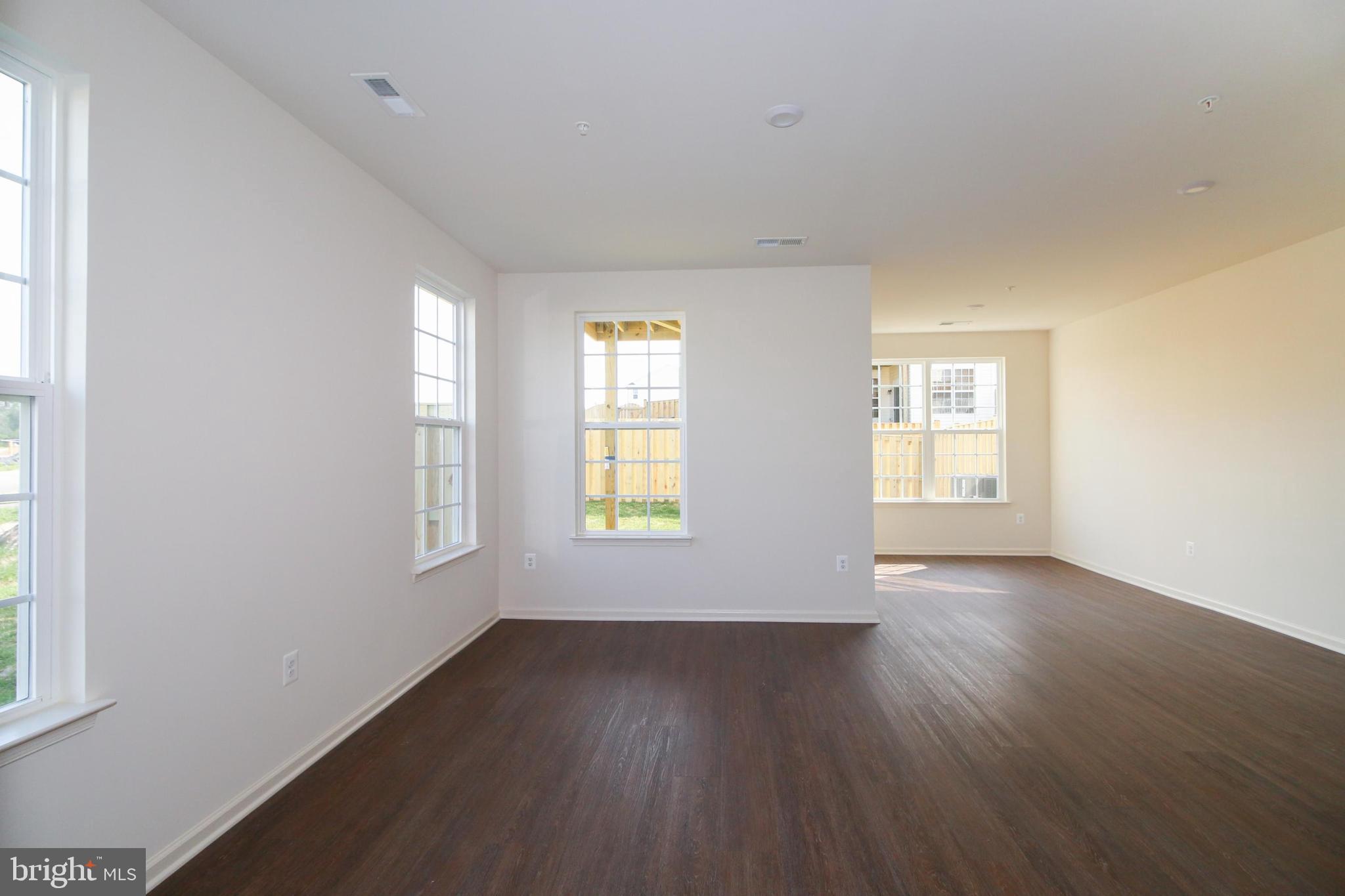 8466 Randell Rdg Road Frederick, MD 21704 - Photo 5 of 33 Gallery Image 5