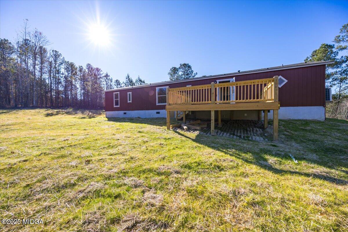 167 Mountain Springs Church Road Macon, GA 31217 - Photo 30 of 32 a swimming pool with a yard