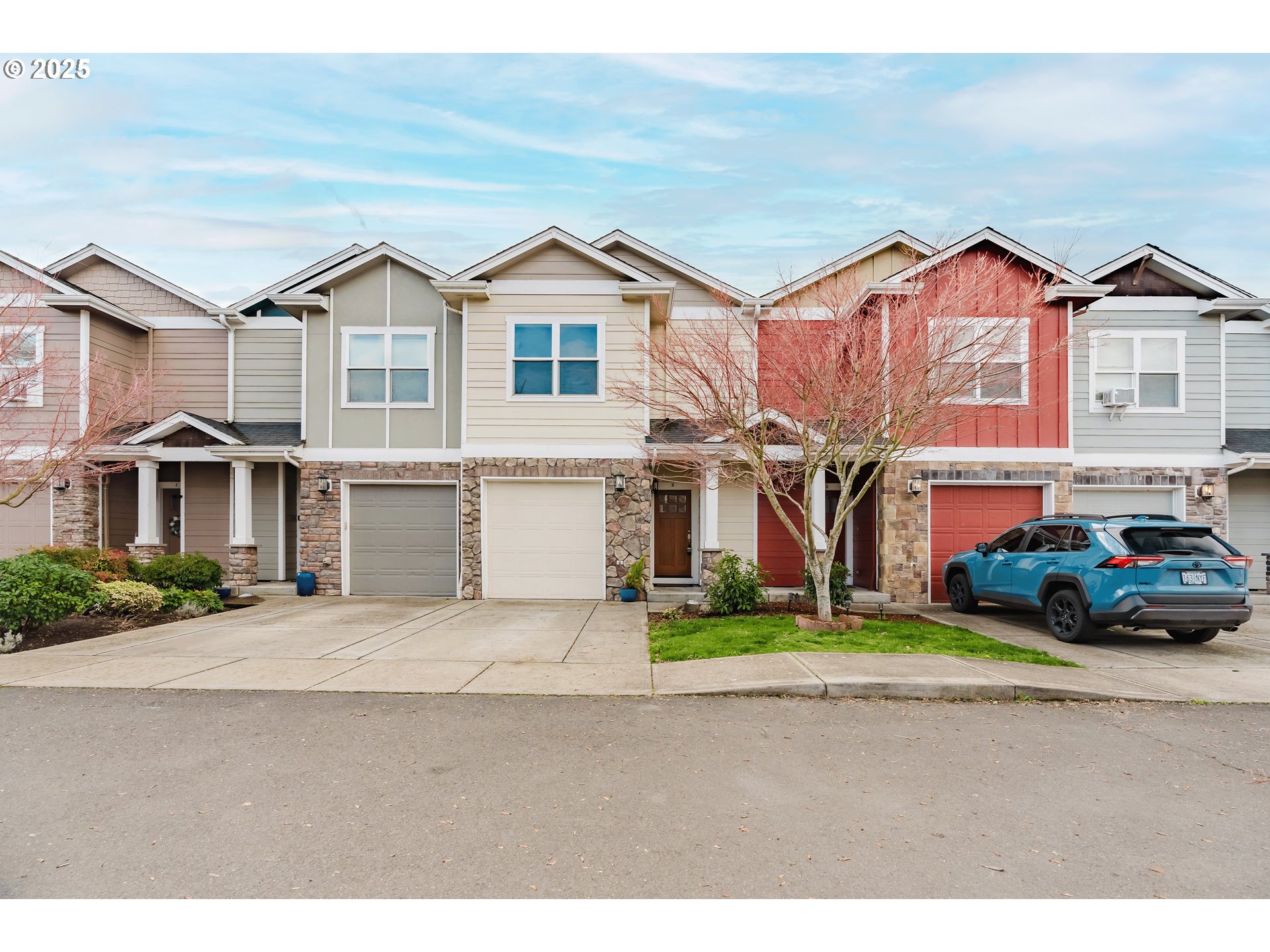 211 Silver Street, Unit 2H Silverton, OR 97381 - Photo 29 of 31
