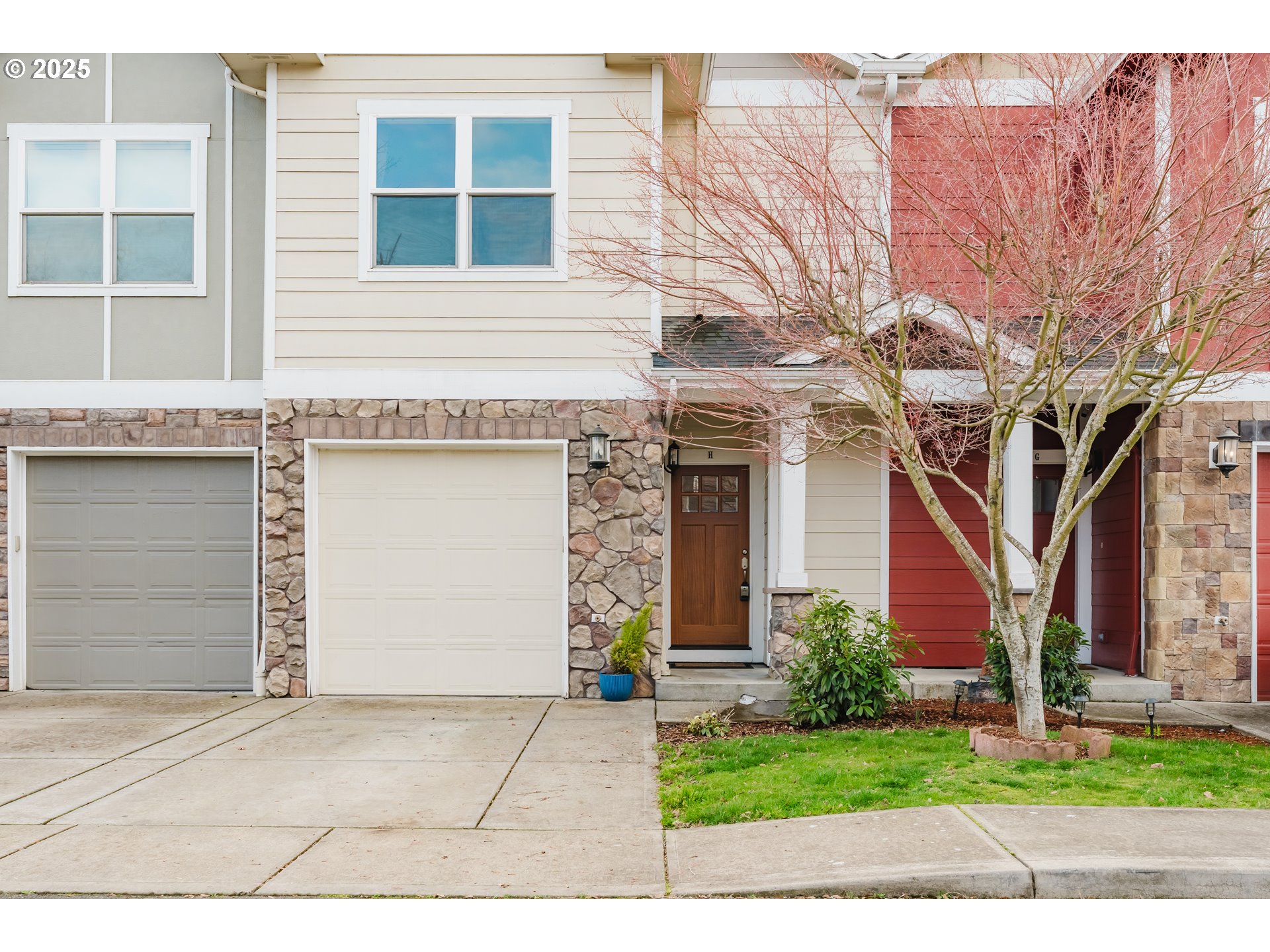 211 Silver Street, Unit 2H Silverton, OR 97381 - Photo 30 of 31