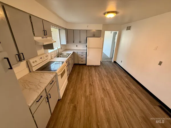 $369,700 | 517 12th Street, Clarkston, WA 99403