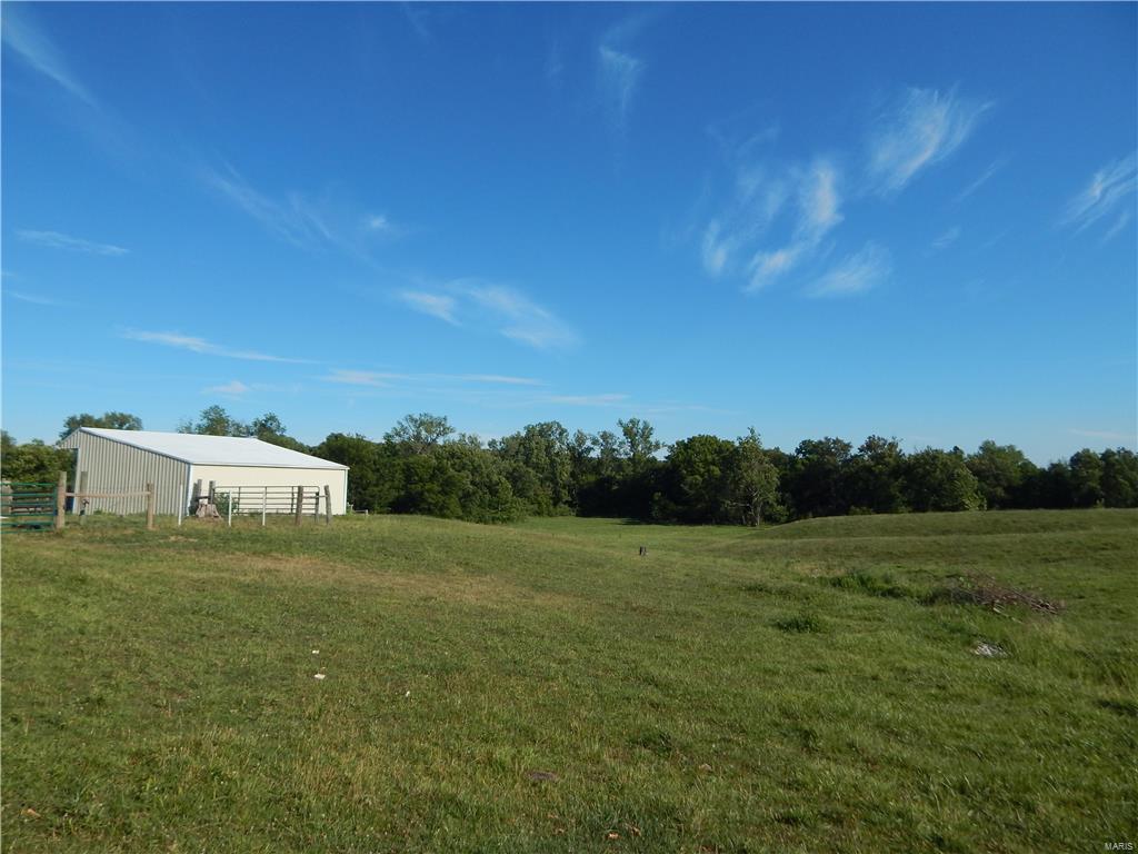 7462 Pautler Road Walsh, IL 62297 - Photo 6 of 55