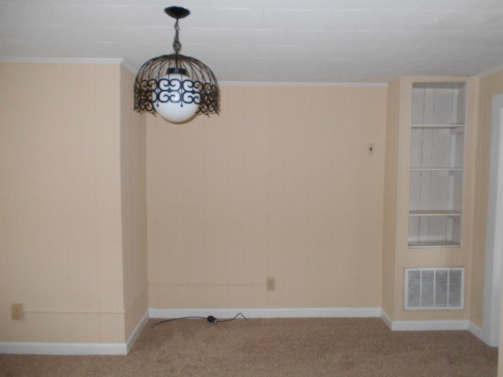 2723 Green Level Church Road Burlington, NC 27217 - Photo 7 of 9 Gallery Image 7
