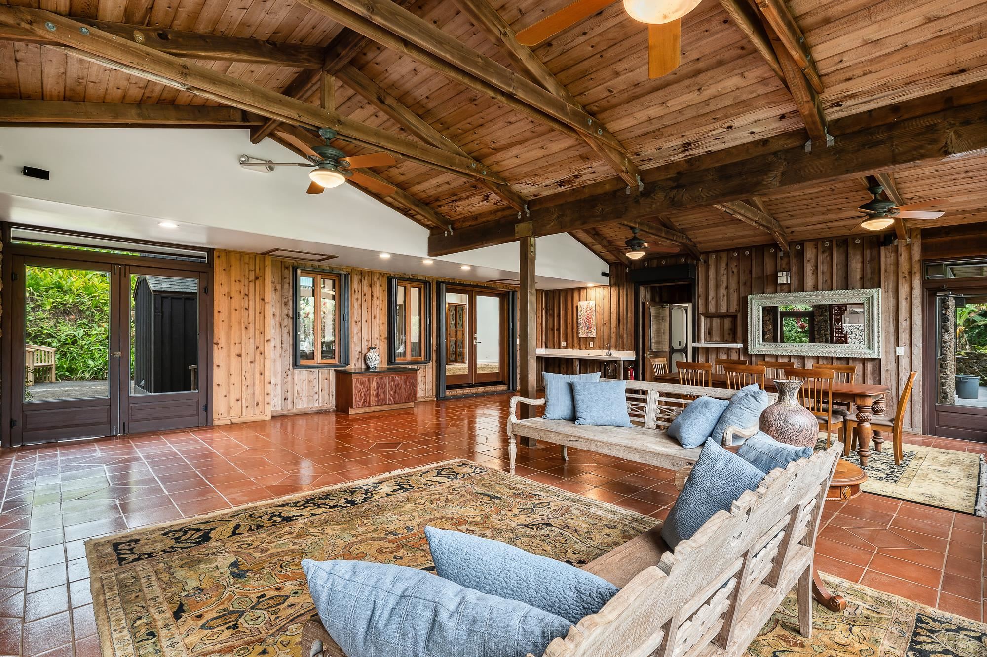 1055 Kaupakalua Road Haiku, HI 96708 - Photo 13 of 46