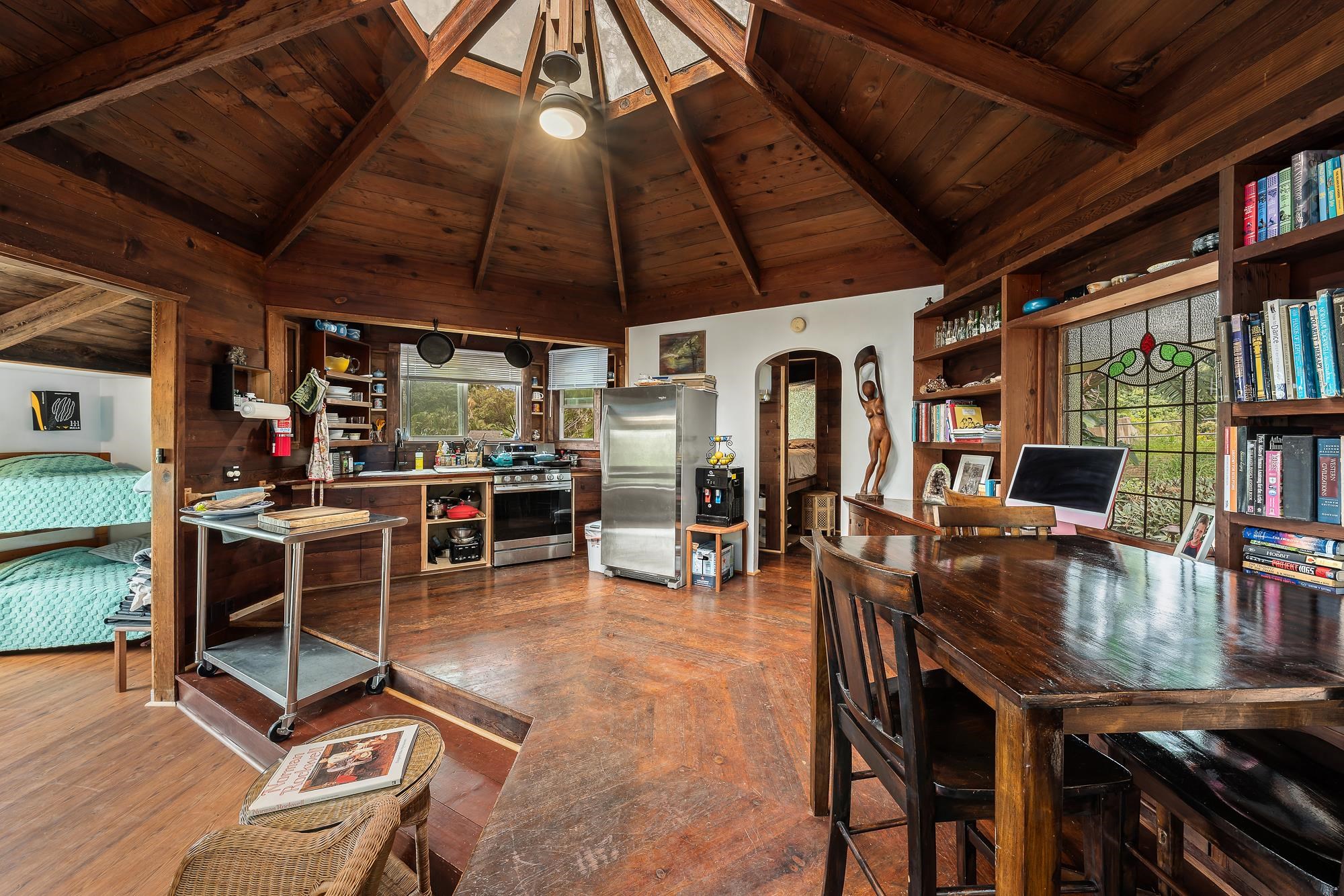 1055 Kaupakalua Road Haiku, HI 96708 - Photo 22 of 46