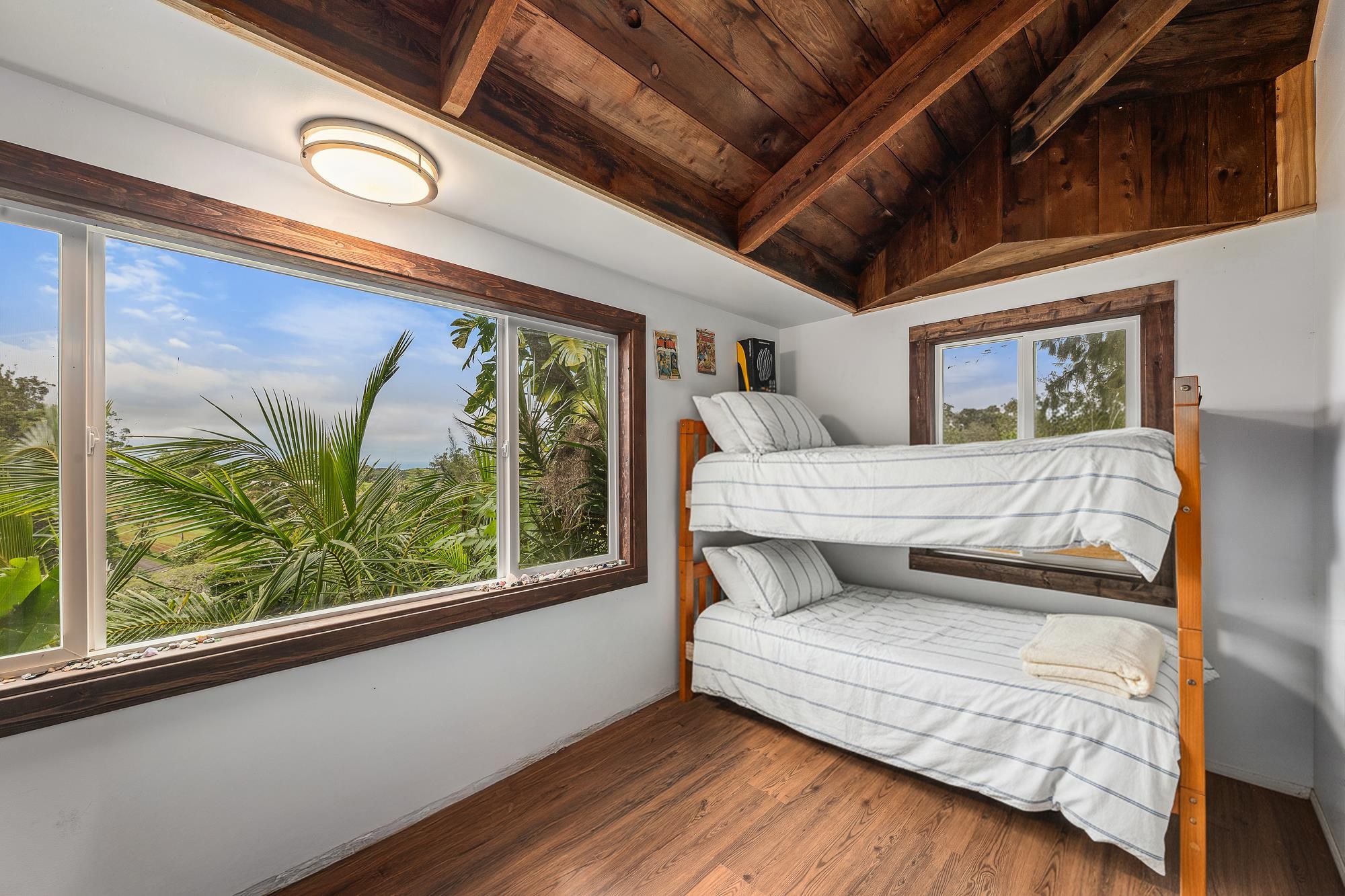 1055 Kaupakalua Road Haiku, HI 96708 - Photo 24 of 46