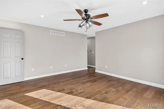 $549,000 | 6 Annie Lane, Farmington, MO 63640