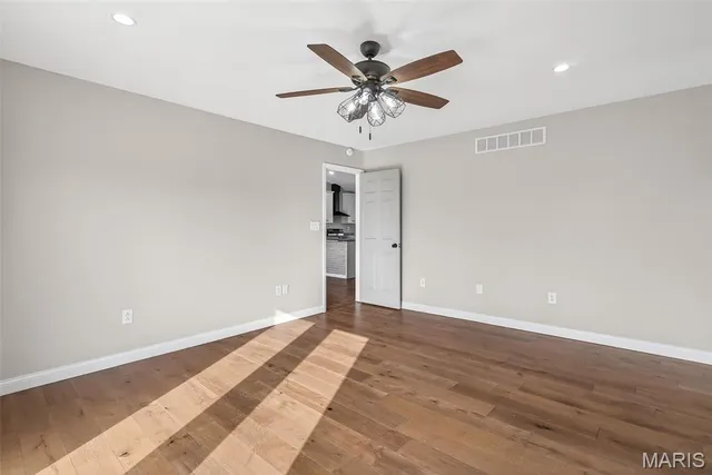 $549,000 | 6 Annie Lane, Farmington, MO 63640