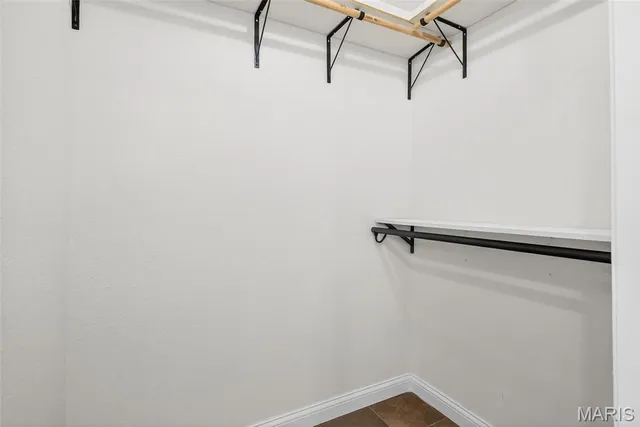 $549,000 | 6 Annie Lane, Farmington, MO 63640