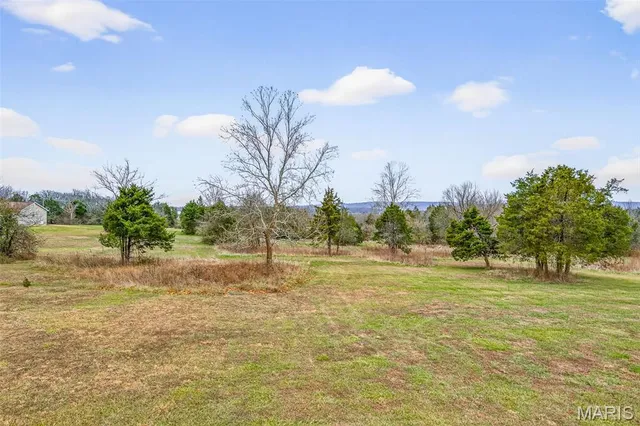 $549,000 | 6 Annie Lane, Farmington, MO 63640